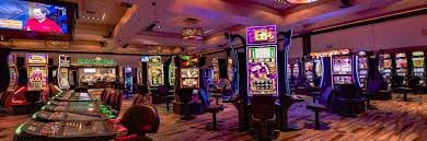 Poker ဂိမ်း too222 တွင် ကစားခြင်း